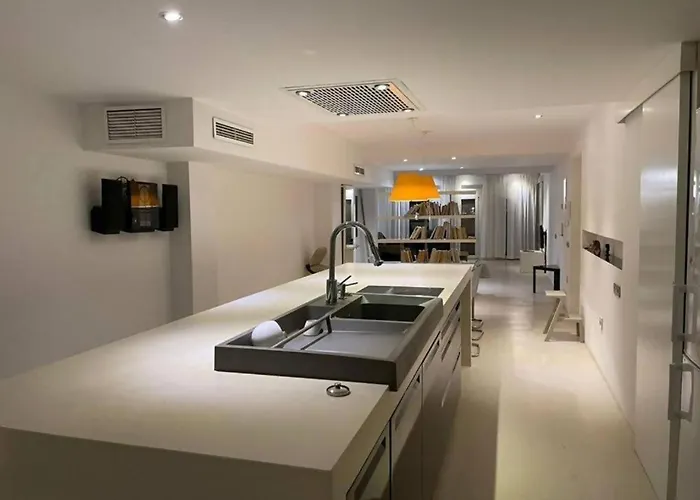 Lovelyloft Explanada Аликанте